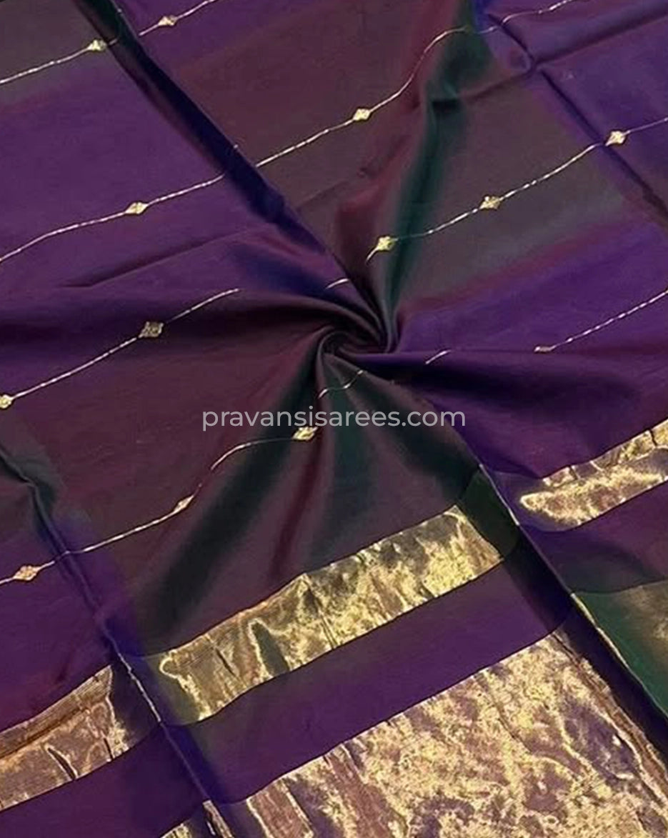 Close-up of Deep Purple Silk by Cotton Maheshwari Buttidar Saree with Blue Border