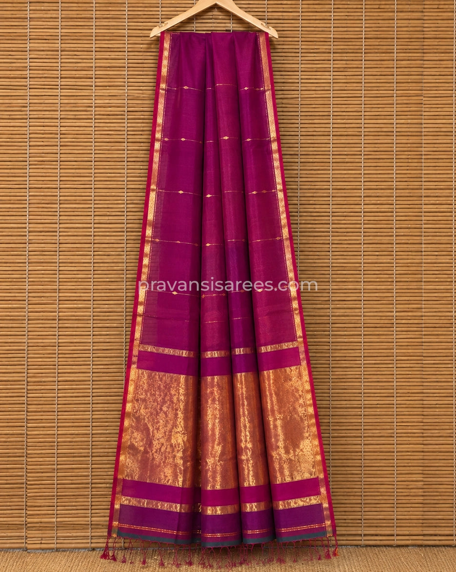 Full view of Magenta Silk by Cotton Maheshwari Buttidar Saree