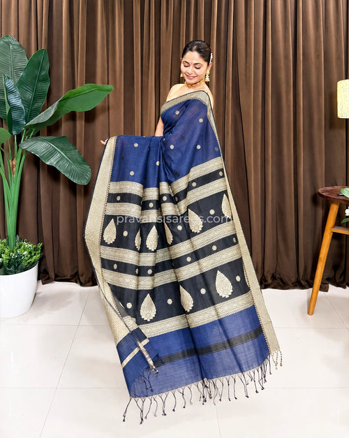 Model view of the Maheshwari Semi Buttidar Blue Saree showing the saree drape