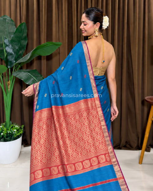 Model view of the Maheshwari Semi Palledar Blue Saree showing the saree drape