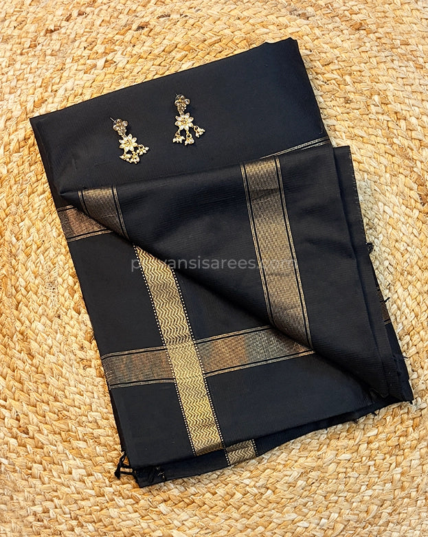 Open view of Pure Maheshwari Cotton by Cotton Black Saree