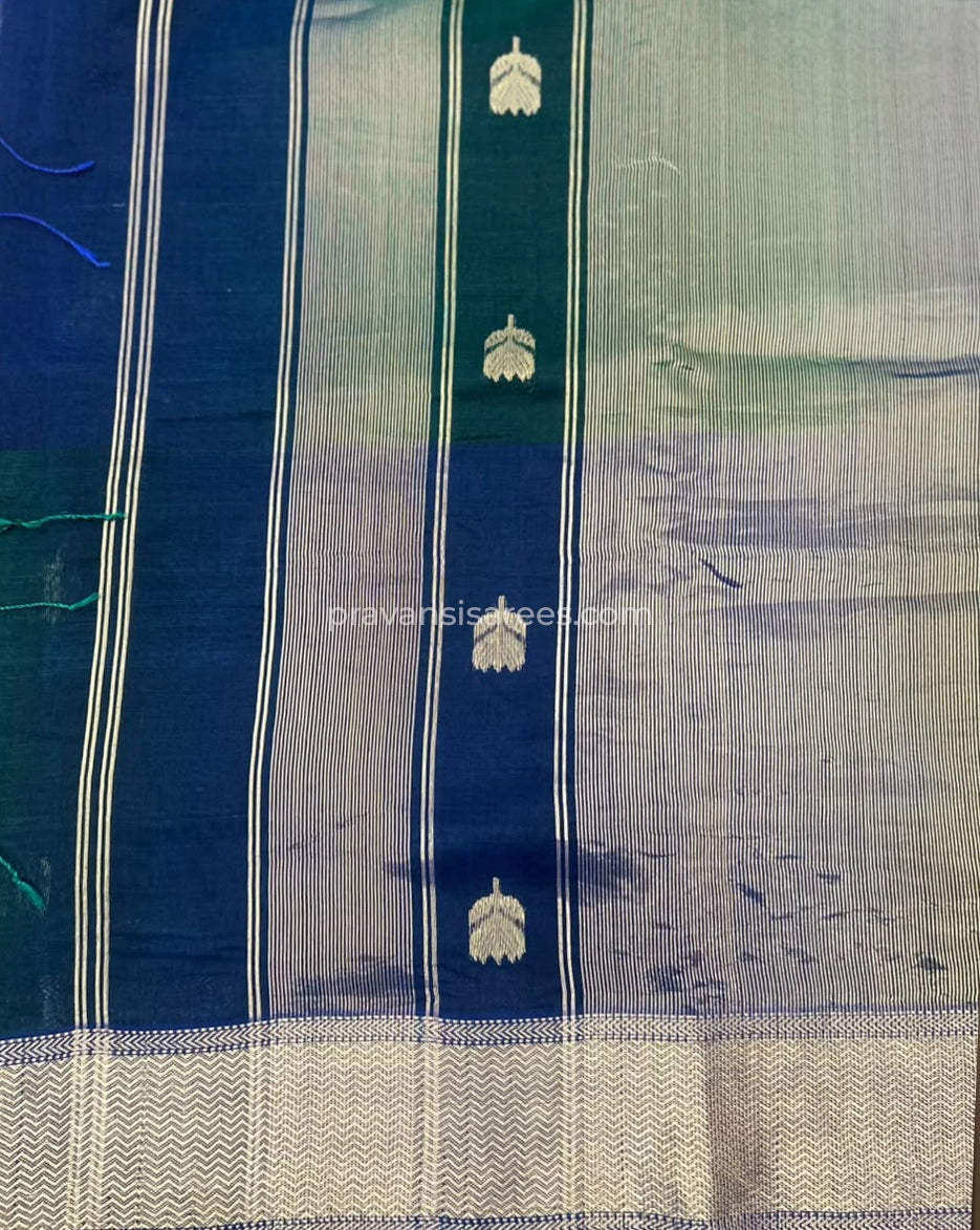 Open view of the Pure Maheshwari Lotus Butta Navy Blue Saree showing the full saree design