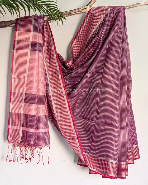 Full view of Semi Maheshwari Zari Checks Wine Saree